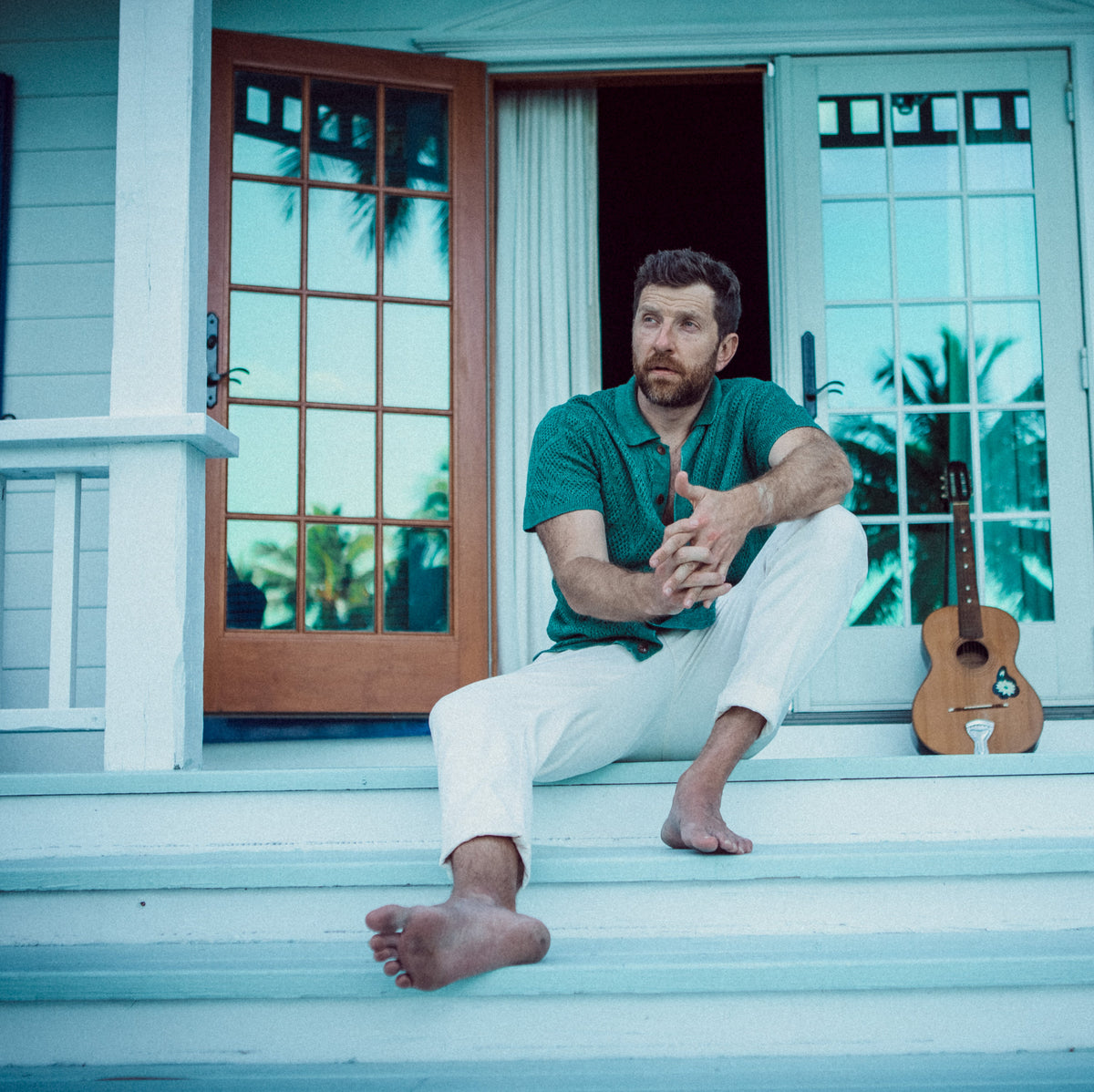 BRETT ELDREDGE AND LATIN GRAMMY WINNING ARTIST PEDRO CAPÓ SHARE TROPICAL NEW SONG “ST. TROPEZ”